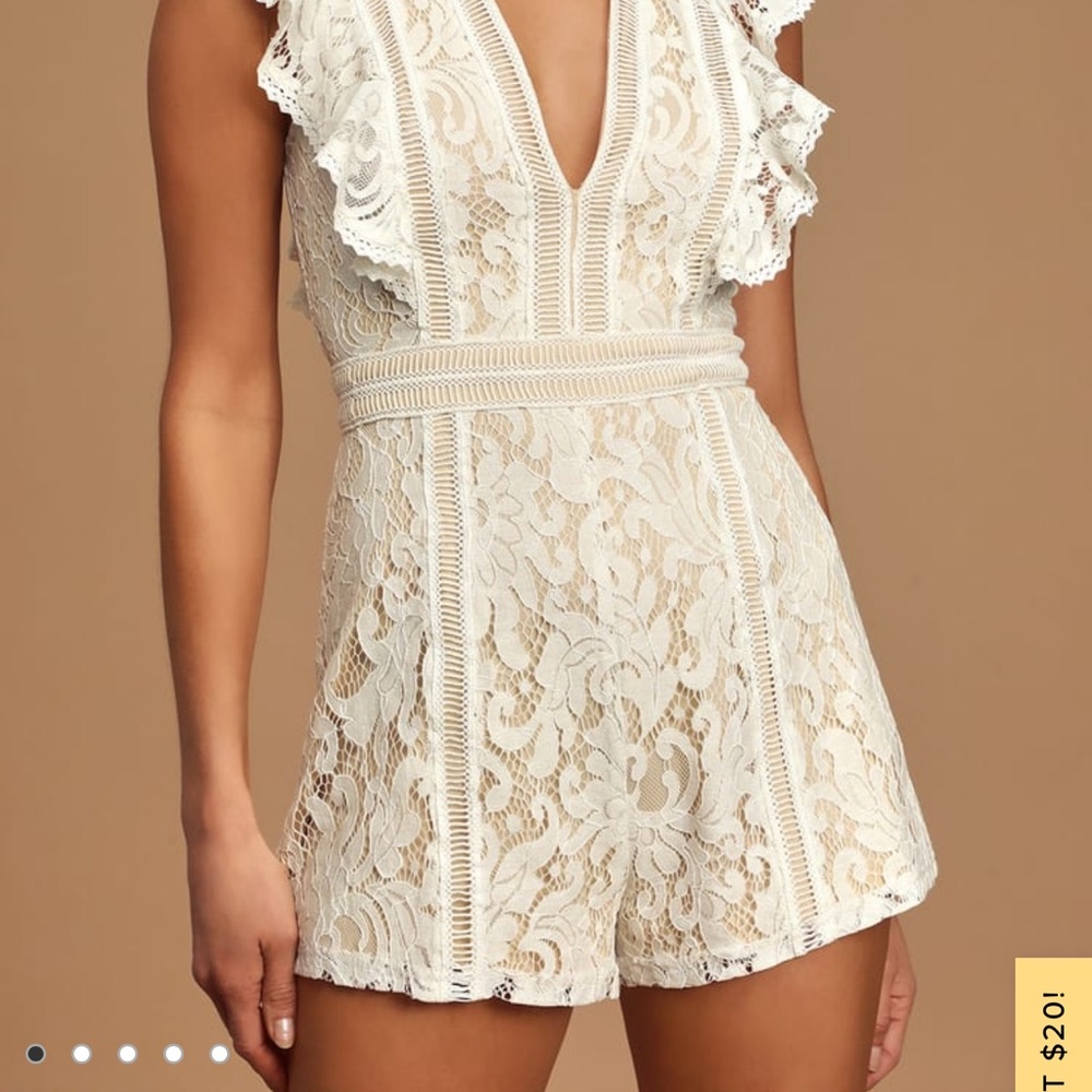 Lulu's Ivory Lace Ruffle Romper - Picture 2 of 11